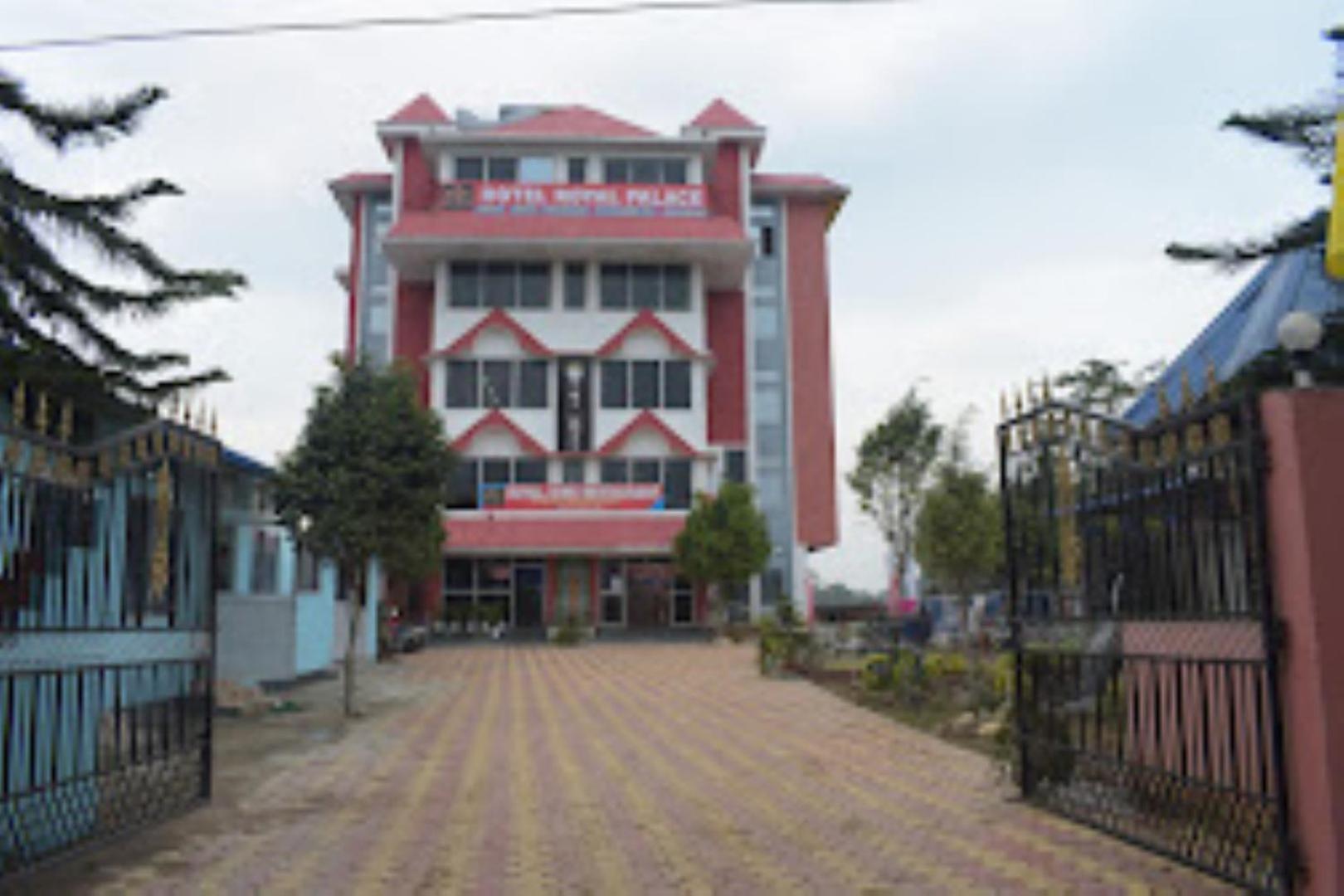 Hotel Royal Palace Bongara Kaharpara Buitenkant foto
